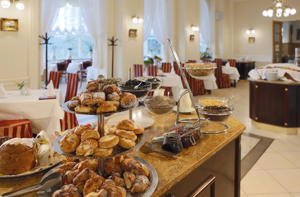 Hotel Bristol Karlowe Wary Zewnętrze zdjęcie